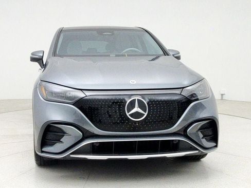 Used 2023 Mercedes-Benz EQE 350+ SUV w/ AMG Line Exterior Package image 2