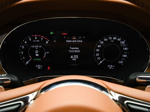 New 2026 Bentley Flying Spur Plug-In Hybrid AWD/4WD image 16