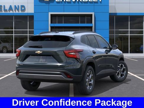 New 2026 Chevrolet Trax LT FWD image 5