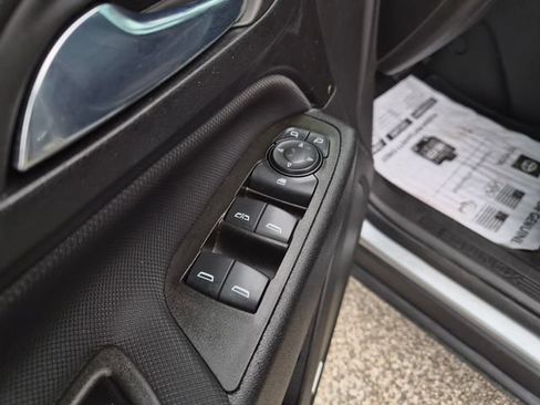 Used 2023 Chevrolet Equinox RS w/ RS Leather Package FWD image 14