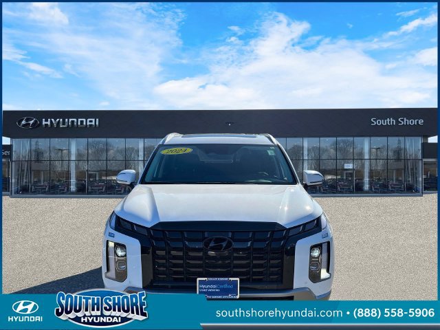 Used 2024 Hyundai Palisade SEL w/ Premium Package AWD/4WD image 2