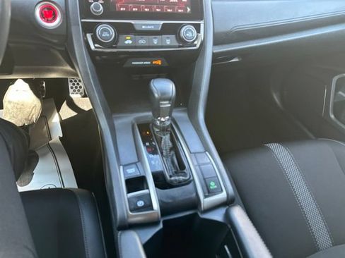 Used 2021 Honda Civic Sport image 22