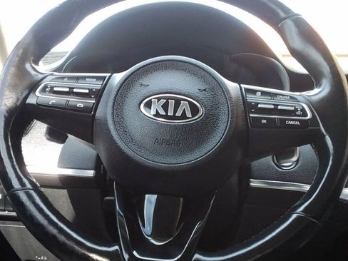 Used 2019 Kia Stinger AWD/4WD image 14