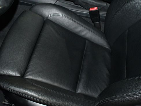 Used 2012 BMW 135i Coupe RWD image 11