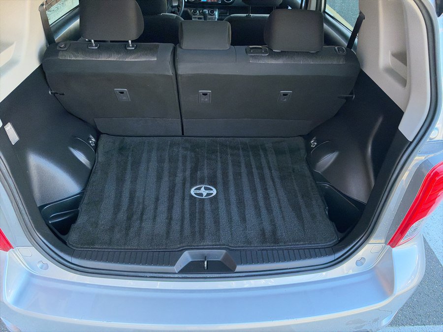 Used 2014 Scion xB FWD image 28