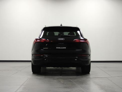 Used 2024 Audi Q8 e-tron Premium Plus w/ Premium Plus Package AWD/4WD image 5