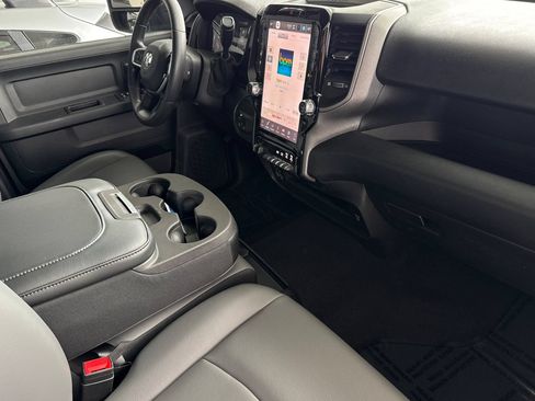 New 2026 RAM 3500 Tradesman AWD/4WD image 18
