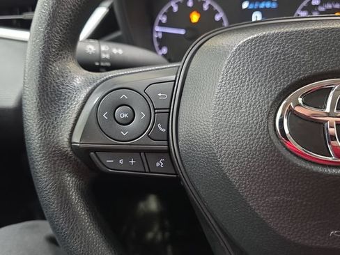 Certified 2025 Toyota Corolla LE FWD image 13