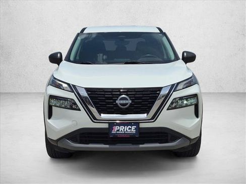 Used 2023 Nissan Rogue S FWD image 2