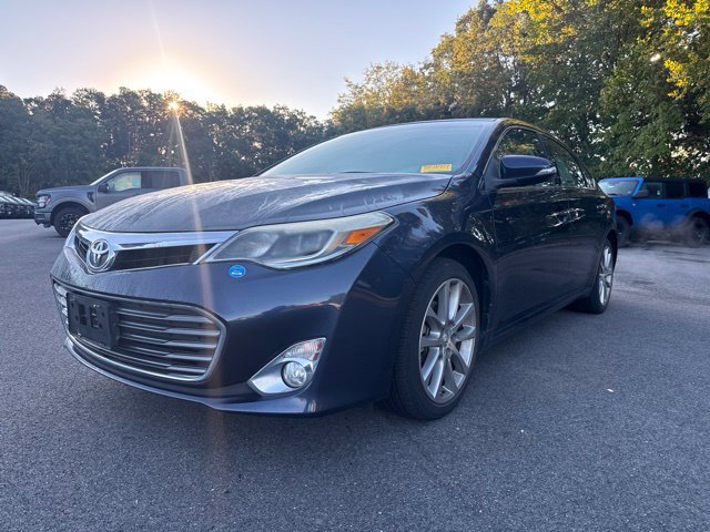 Used 2015 Toyota Avalon XLE Touring FWD image 1