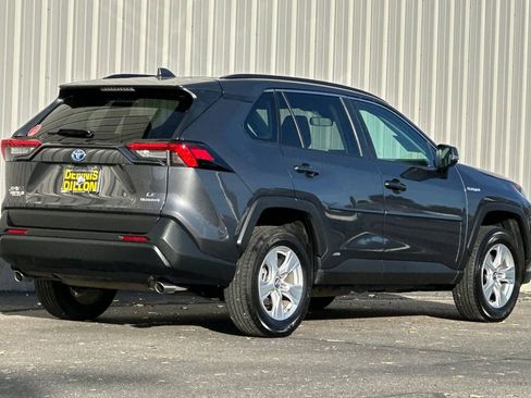 Used 2020 Toyota RAV4 LE w/ All Weather Liner Package image 4