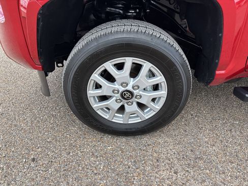 Used 2025 Toyota Tacoma SR RWD image 8