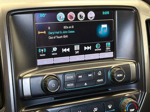 Used 2016 Chevrolet Silverado 2500 LT AWD/4WD image 9