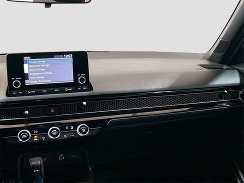 Used 2024 Honda Civic Sport image 18