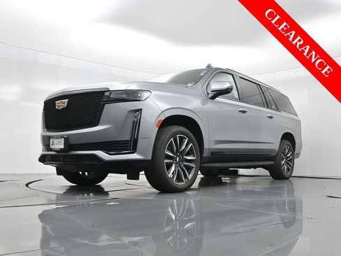 Used 2024 Cadillac Escalade ESV Sport w/ Heavy-Duty Trailer Package image 51