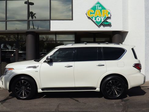 Used 2019 Nissan Armada Platinum w/ Captain's Chairs Package image 8