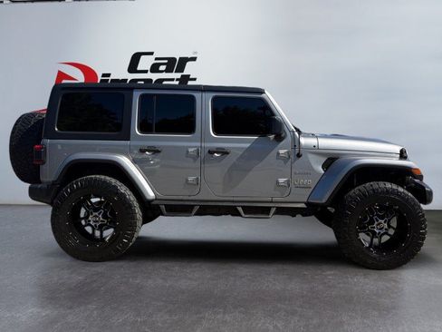 Used 2020 Jeep Wrangler Unlimited Sahara AWD/4WD image 7