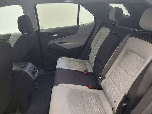 Used 2022 Chevrolet Equinox LS w/ LS Convenience Package FWD image 18