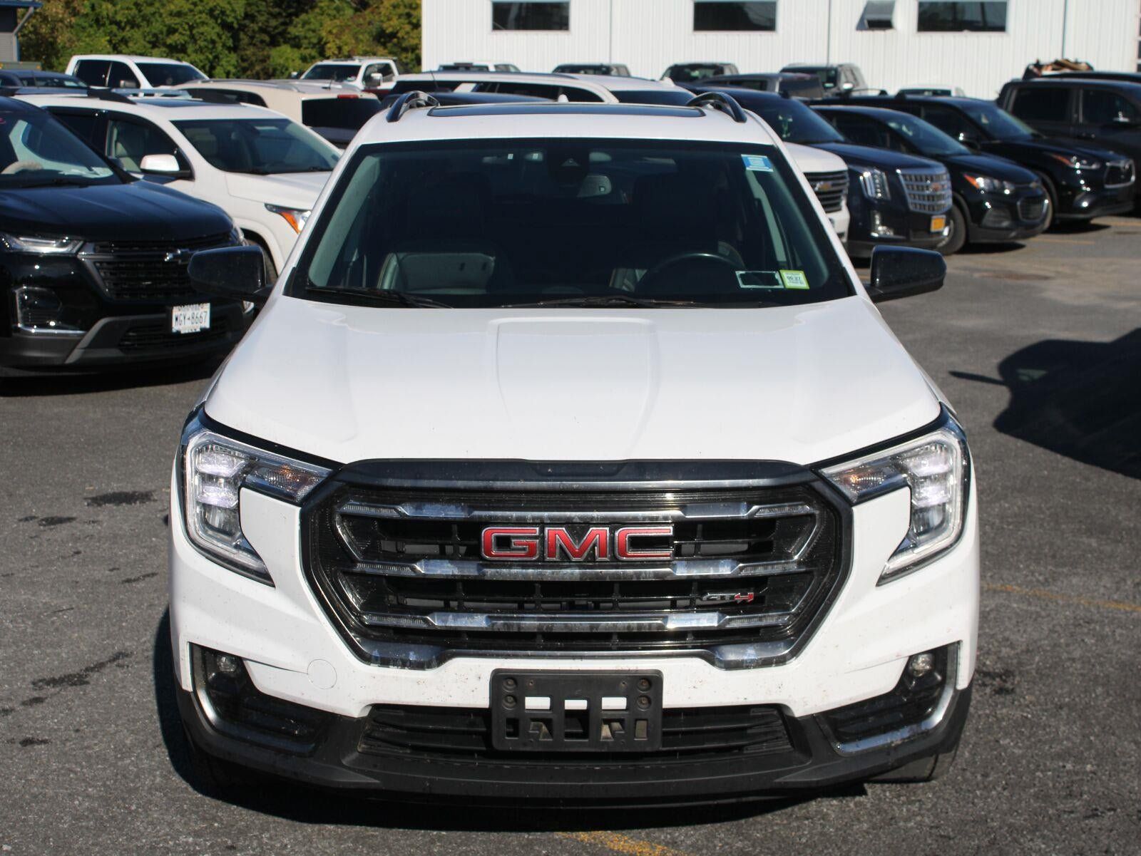Used 2022 GMC Terrain AT4 w/ GMC Pro Grade Package AWD/4WD image 2