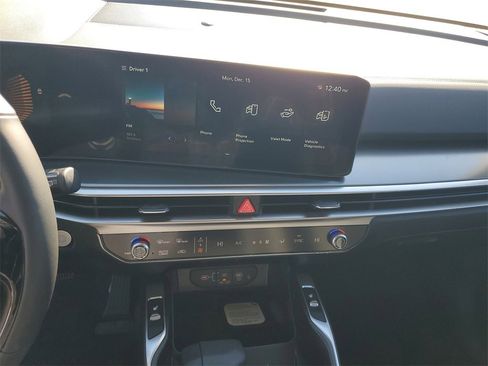 New 2026 Kia Sorento S image 15