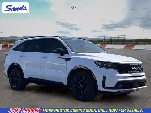 Used 2023 Kia Sorento SX FWD image 1