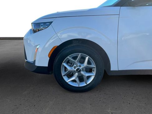 Used 2024 Kia Soul LX w/ Option Group 015 image 13