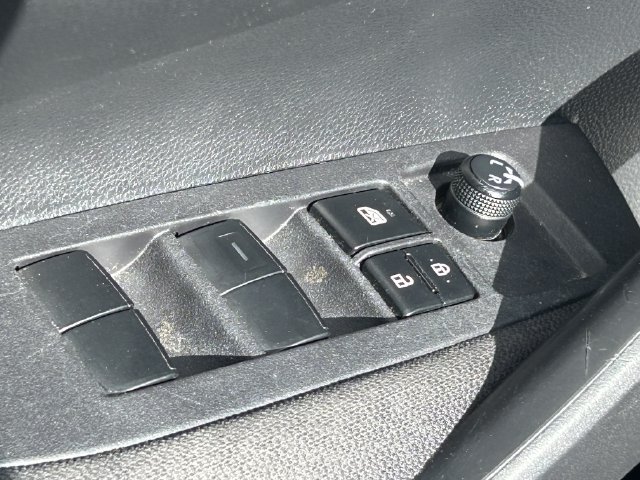 Used 2024 Toyota Corolla LE FWD image 26