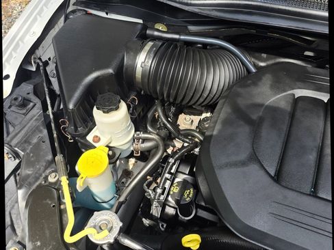 Used 2012 RAM C/V FWD image 17