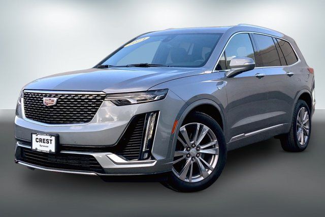 Used 2024 Cadillac XT6 Premium Luxury w/ Technology Package AWD/4WD image 12