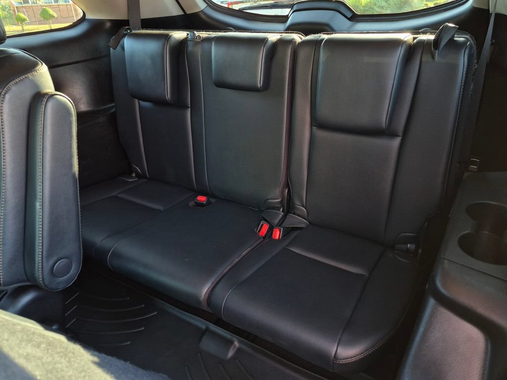 Used 2019 Toyota Highlander Limited FWD image 36