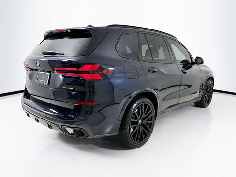 Used 2025 BMW X5 sDrive40i w/ M Sport Package image 8