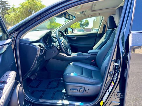 Used 2019 Lexus NX 300h AWD w/ Premium Package image 7