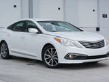 Used 2016 Hyundai Azera image 2