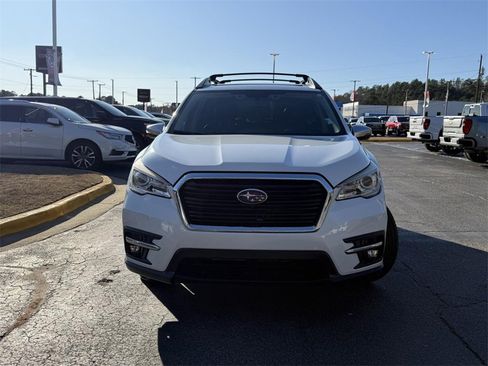 Used 2019 Subaru Ascent Touring image 4