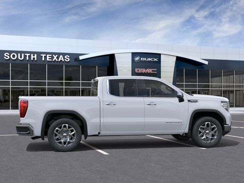 New 2026 GMC Sierra 1500 SLT image 5