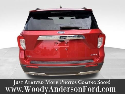 Used 2023 Ford Explorer XLT w/ Equipment Group 202A AWD/4WD image 6
