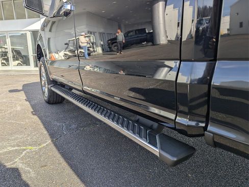 Used 2016 Ford F150 XLT w/ Equipment Group 302A Luxury image 27