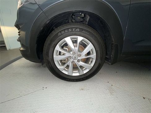 Used 2021 Hyundai Tucson SE image 10