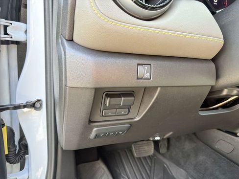 Used 2025 Chevrolet Colorado ZR2 w/ ZR2 Bison Edition AWD/4WD image 21