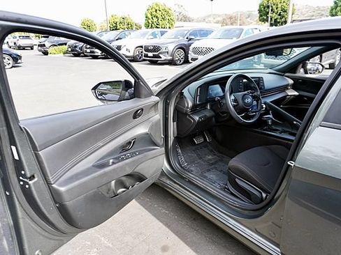 Used 2025 Hyundai Elantra Sport w/ Cargo Package FWD image 34