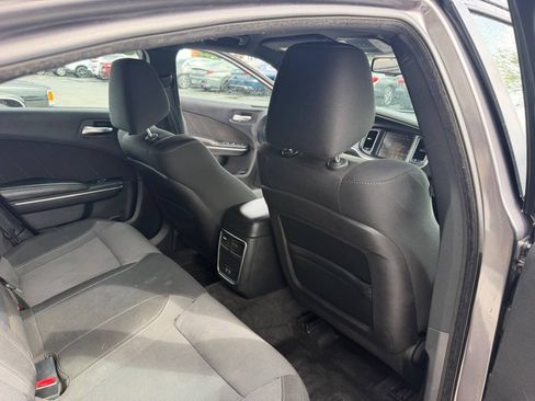 Used 2016 Dodge Charger R/T RWD image 11