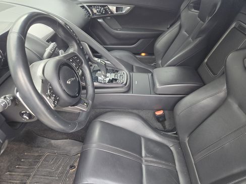 Used 2016 Jaguar F-TYPE R image 16