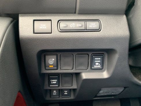 New 2026 Nissan Frontier PRO-4X w/ Pro-4x Convenience Package image 16