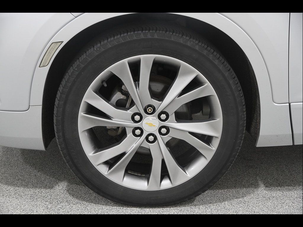 Used 2019 Chevrolet Blazer Premier AWD/4WD image 24