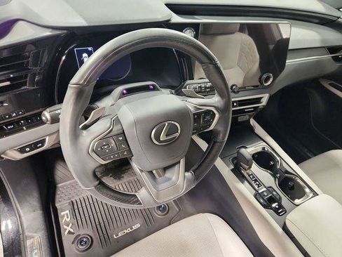 Used 2024 Lexus RX 350 Premium w/ Convenience Package FWD image 10