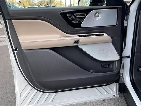 Used 2022 Lincoln Aviator Grand Touring w/ Equipment Group 301A image 21