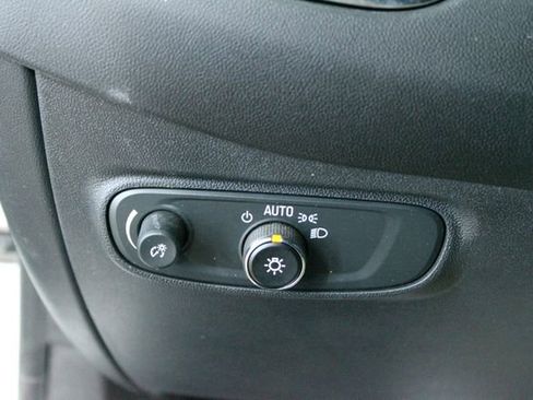 Used 2024 Chevrolet Equinox LS w/ LS Convenience Package AWD/4WD image 15