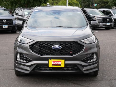 Used 2019 Ford Edge ST w/ Convenience Package AWD/4WD image 2