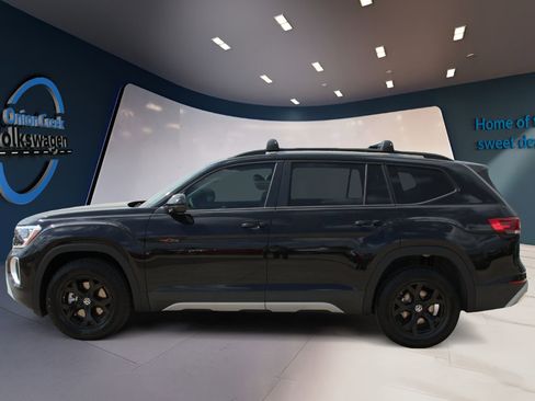 New 2026 Volkswagen Atlas Peak Edition AWD/4WD image 7