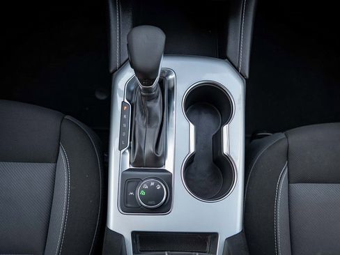 Used 2025 Chevrolet Blazer LT image 25